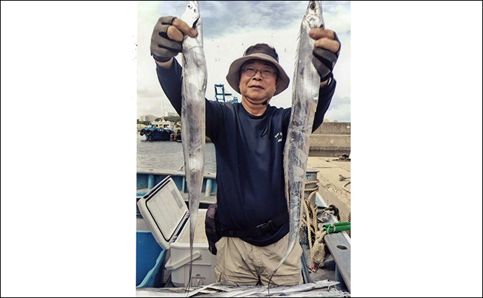 伊良湖沖テンヤタチウオ釣りで本命35匹と爆釣【愛知・石川丸】指3〜4本サイズが中心