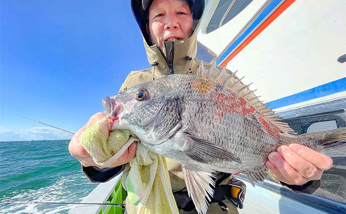 荒波を越えて狙うカットウ釣り【伊良湖沖】ジャンボヒガンフグ不発も40cmクロダイ手中