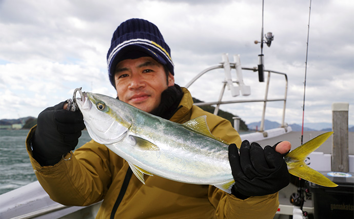 「冬の船釣りは防寒対策が最重要！」遊漁船船長が愛用する防水防寒ウェア『クロダルマ』とは？