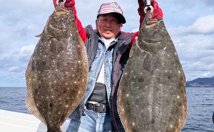 船のエサ釣り釣果速報】響灘の近海泳がせ釣りで5kg級良型ヒラメ浮上