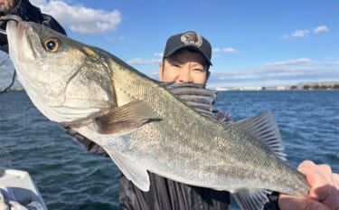 【沖のルアー釣果速報】シーバス便でバラし多めも良型本命キャッチ！（愛知…