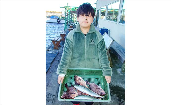 九十九里海釣りセンターで子どもたちに笑顔！【千葉】マダイやイナダなどお土産多彩