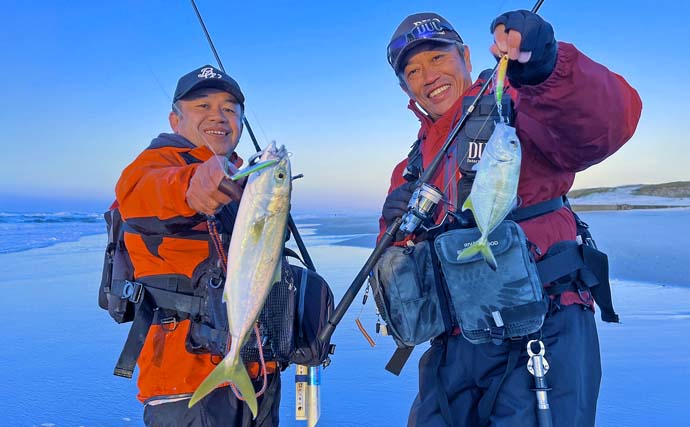 遠州灘サーフルアー釣行で40cm級ヒラメと対面【静岡】好ゲストにメッキとイナダも顔出し