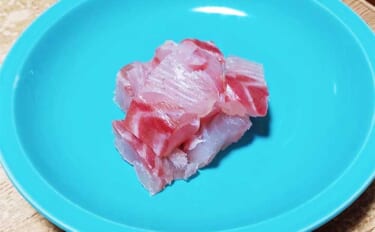 釣魚で作る「手抜き」レシピ：大ダイの昆布絞め　冷蔵庫放置でOK