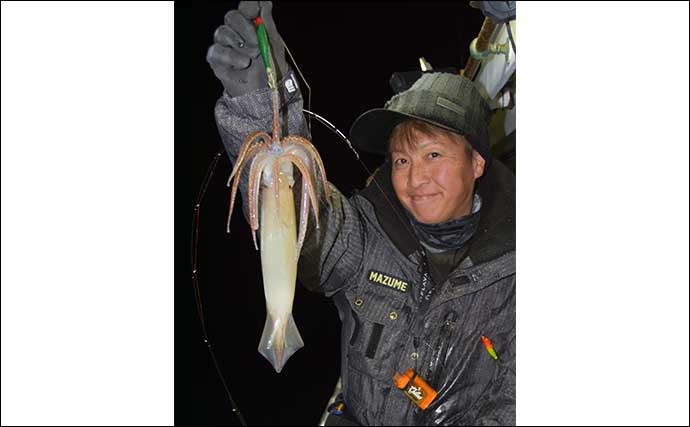 メタルスッテのツツイカゲームに挑戦【三重・エヌテックマリン】エサ巻きスッテに好反応