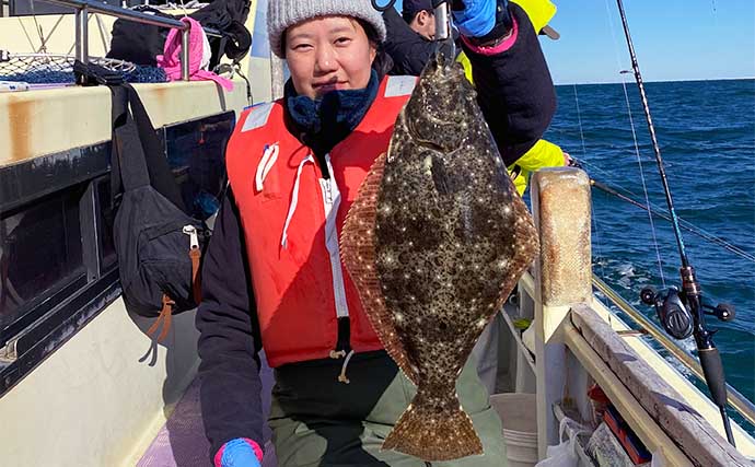 冬マゴチ釣りで低活性の中本命と対面成功【神奈川・新明丸】ゲストにヒラメにトラフグ