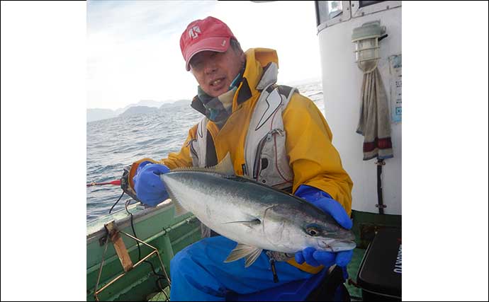 落とし込み釣りで良型ヒラメにブリが好反応で船中2桁安打！【福岡・明生丸】