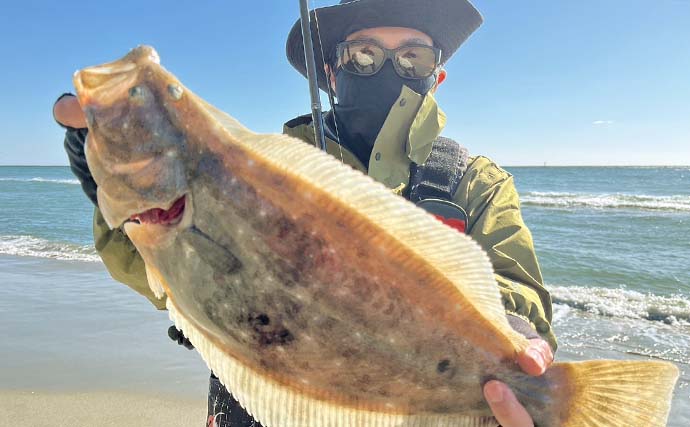 遠州灘サーフルアーフィッシングで50cmヒラメ手中【愛知・田原】同行者もキャッチ成功