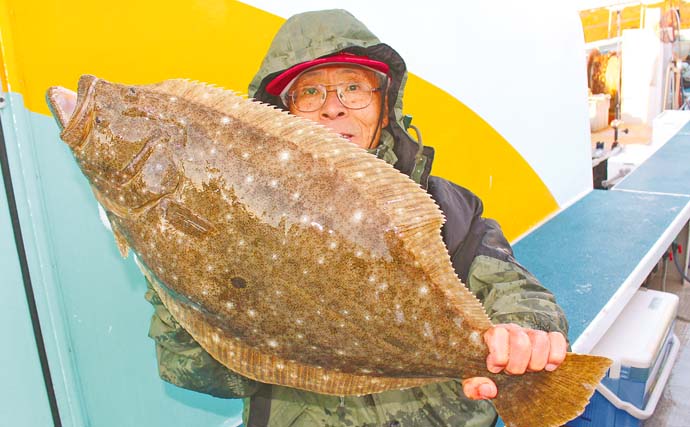 鳥羽沖イワシ泳がせ釣りで大物連発！【勝丸】ヒラメ・マダイ・寒ブリ・スズキと絶好調