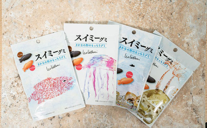 「SNSでも話題のお菓子！」スイミーグミで絵本の世界観の再現に挑戦してみた