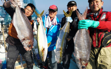 【船釣り釣果速報】玄界灘のテンビン五目釣りで大型メダイにヒラマサと多彩…