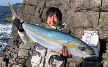 沖磯でのカゴ釣りで80cm超えヒラマサに大型マダイもキャッチ！【長崎・…