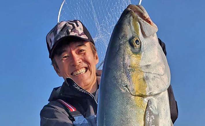 落とし込み釣りでメーター級のヒラマサ3連発！【福岡・幸風】納竿間際