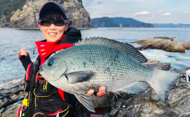 沖磯フカセ釣りで40cmクロ浮上【宮崎・喜福丸】好ゲストのシマアジとも…