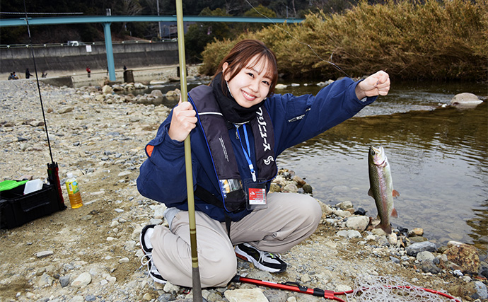 「アイドル活動よりも悔しい？」NMB48平山真衣がルアー釣りで悶絶【北田原マス釣り場】