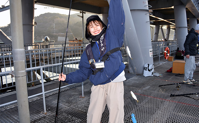 「アイドルの狩猟本能が覚醒！」NMB48平山真衣が成人後初の釣りでアジ爆釣　思わず悲鳴をあげたワケとは？