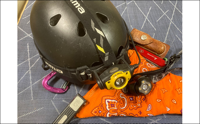 【釣果だけでなく安全確保にも超重要！】渓流釣り愛好家の装備と便利アイテムを解説