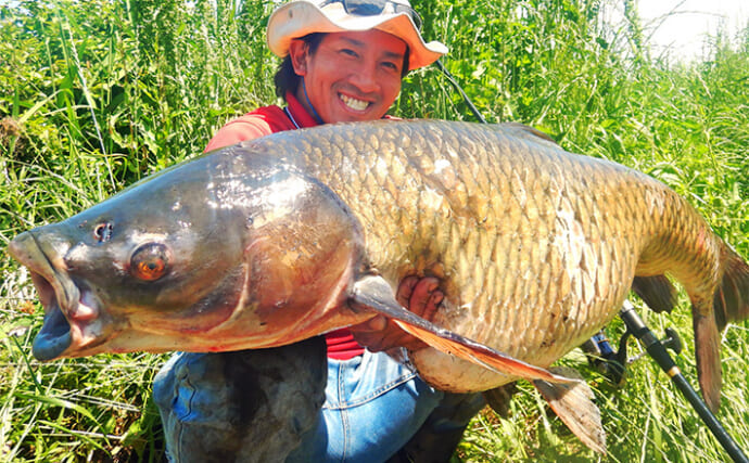 「日本記録級！」123cm・25kgのソウギョを釣りあげる【埼玉】ファイト時間はなんと2時間超え