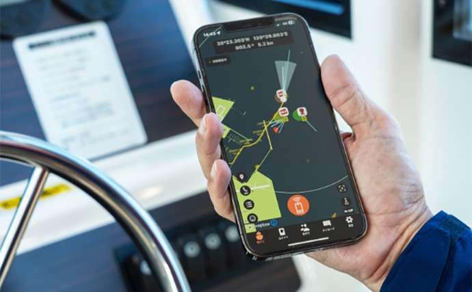 「操船初心者も安心！」最新の運転支援システム搭載のレンタルボートでワラサ手中【静岡・沼津】