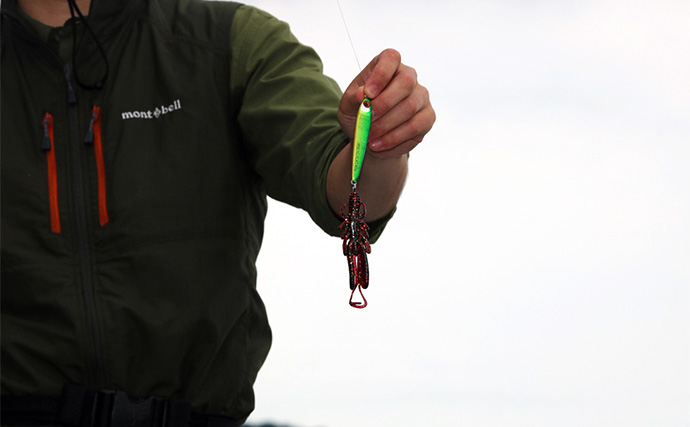 「操船初心者も安心！」最新の運転支援システム搭載のレンタルボートでワラサ手中【静岡・沼津】