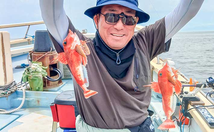 茅ヶ崎沖のLT五目釣りでサバ・アジ・イサキ好調【神奈川】多彩な釣果で