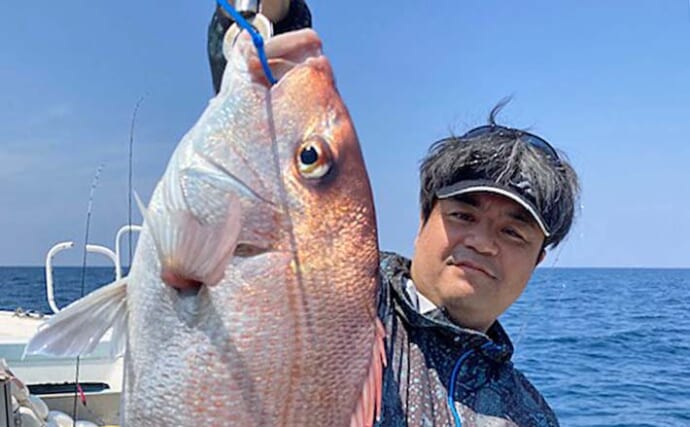 エビラバ釣行で60〜80cm級マダイ続々【山口・入江丸】時合いに突入して船中25尾手中