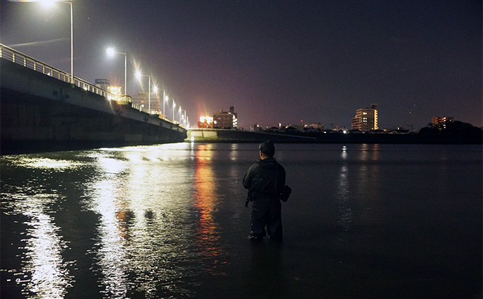 「超遠投で大型河川のシーバスを攻略！」ソニックブームシリーズを使い分けて本命と対面【大分】