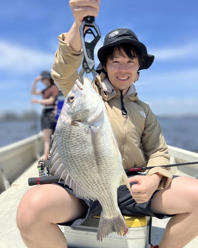50cm級が交じる船アジ釣り！チニング食い活発＆マダコ規定数到達【今週の全国厳選釣果】