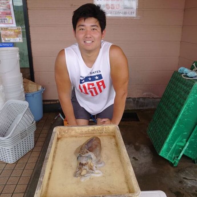 離島で約10kgのヒラマサをゲット！夏休みの遠征釣行におすすめ＆青物期待大【今週の全国厳選釣果】