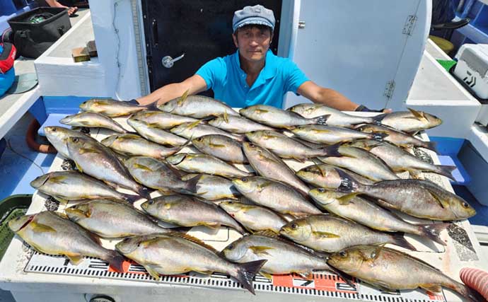 【沖釣り釣果速報】大山沖イサキ釣りでジャンボサイズ爆釣！ダブル・トリプル連発（愛知）