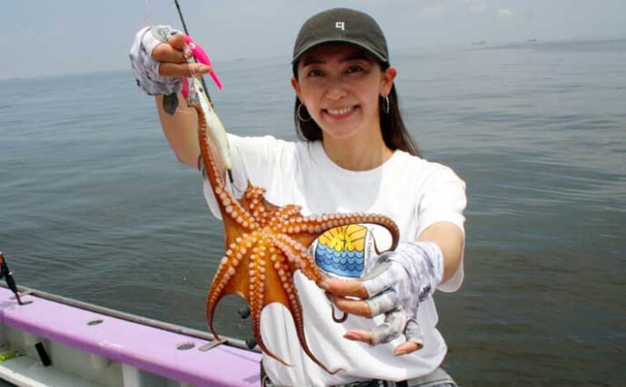 「船中最大2.45kgの良型浮上！」東京湾エギタコ釣りで筆者は粘りの3尾【神奈川・つり幸】