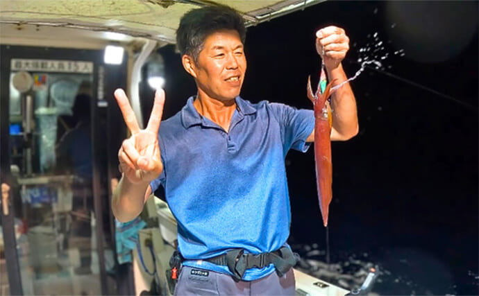 金沢で大型アカイカ（ケンサキ）を手中【石川・静海丸】2025年は低調シーズン？