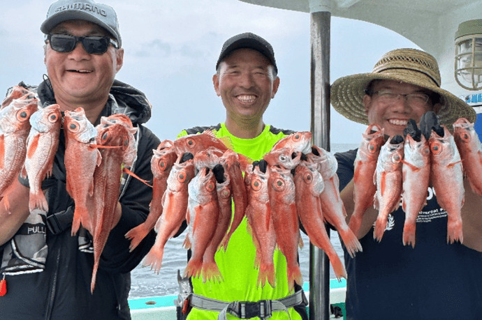 指6本級ドラゴンタチウオ登場！赤い宝石・アカムツ＆夜イカ好調【今週の全国厳選釣果】