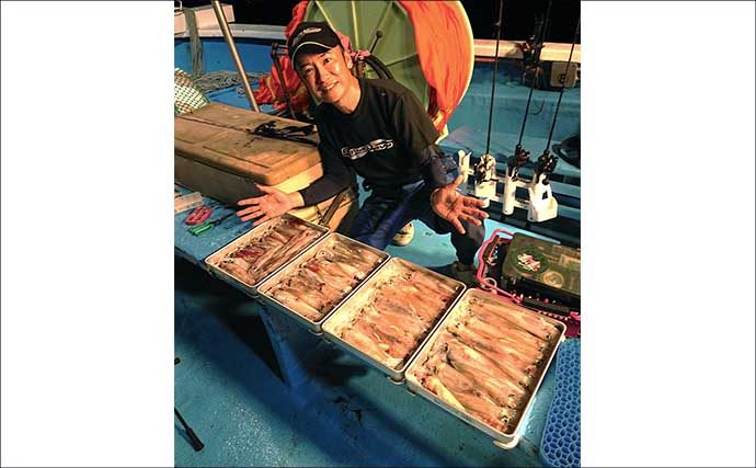 越前沖の夜焚きイカ釣りでマイカが爆釣【福井】軽い鉛スッテが威力を発揮