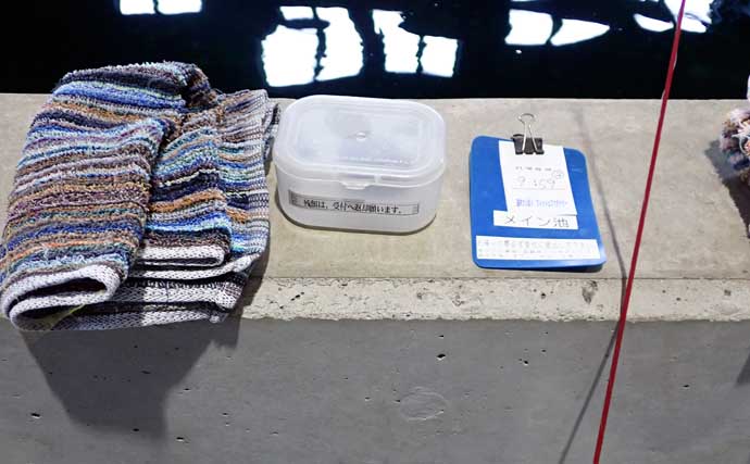 『屋内釣堀フィッシュファクトリー』でニシキゴイとキンギョ釣りを堪能【静岡】