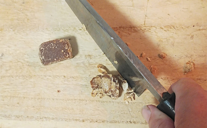 夏が旬の釣魚で作る「マアナゴの黒糖煮」レシピ　サッと煮るのがコツ