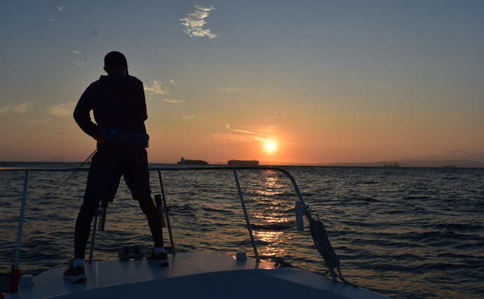 「1日で色んな釣りをしたい！」ガイド船で【シーバス・青物・タチウオ・マゴチ・キス】全て満喫してみた