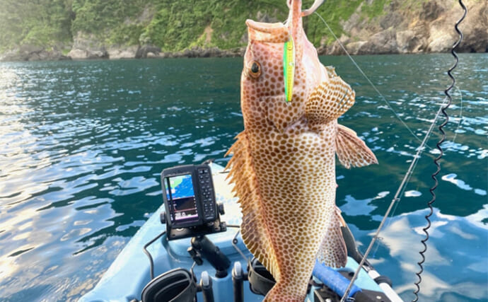 足漕ぎ「ホビーカヤック」3艇でのグループ釣行が楽しすぎた！ オオモンハタにアカハタ連発！