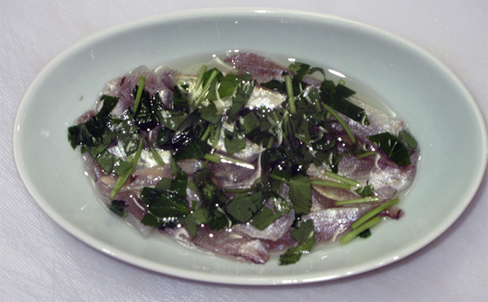 ゲスト魚レシピ：ミニチャリコの酢の物　梅酢で夏にピッタリの爽やか風味に