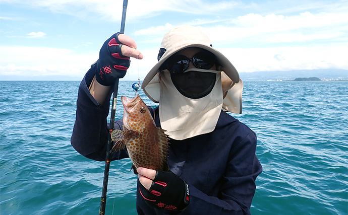 沼津エリアのボート釣りでアカハタにオオモンハタ【静岡】ひとつテンヤでキャッチ