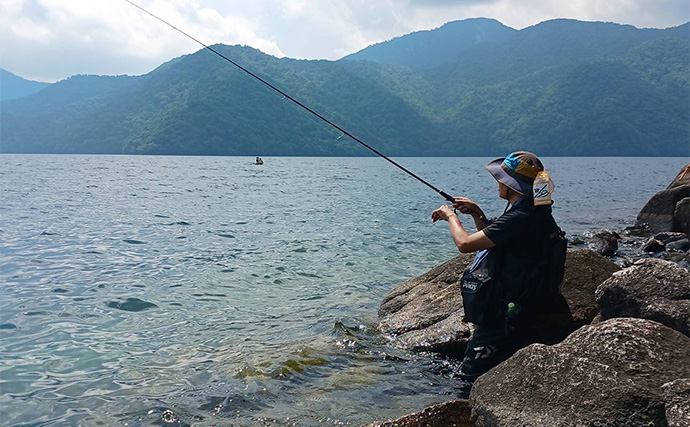 日本屈指の大物トラウトフィールド『中禅寺湖』で50cm超えレイクトラウトをキャッチ！