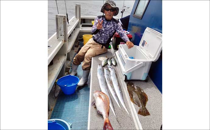 伊勢湾ジギング＆タイラバ釣行で50cmマダイを手中【愛知】ヒラメ＆良型タチウオも登場