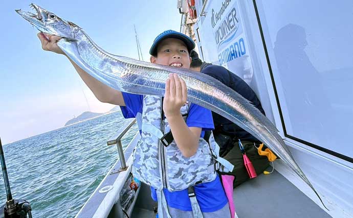 【沖釣り釣果速報】午後のライトタチウオ便で竿頭60匹！テンヤ・テンビン両方で連発（愛知）
