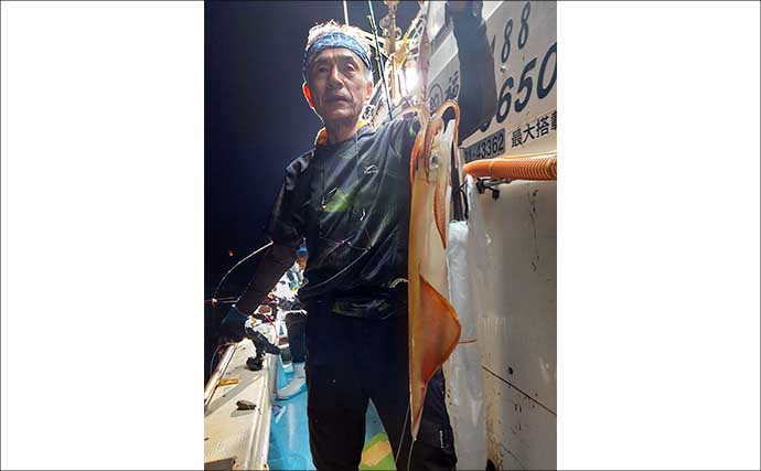 【沖釣り釣果速報】玄界灘の夜焚きイカ船で釣る人ケンサキイカ116尾！大剣サイズも登場（福岡）