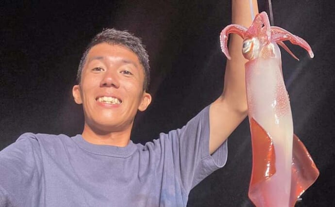 「アジもイカも高確率ヒット！」イカメタル＆バチコンリレー便でアカイカと30cm級アジ連発【三重】