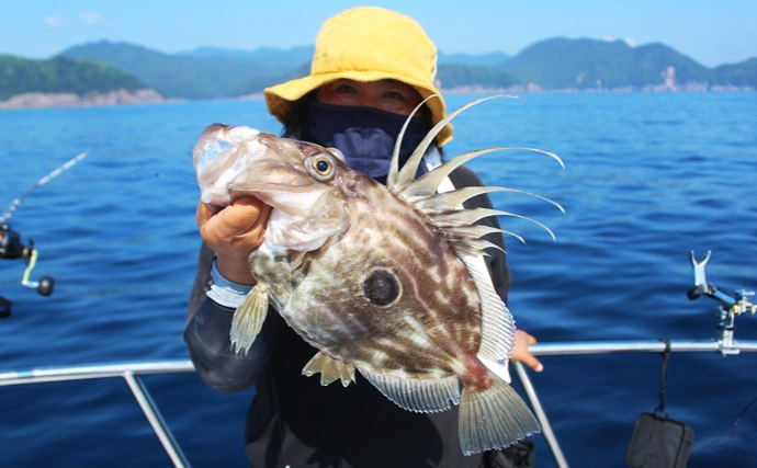 「釣り人の特権！」美味魚【贅沢】リレー釣行でシロアマダイにヒメダイ　本命手中の決め手は大容量バッテリー？