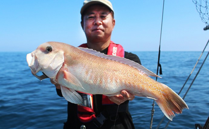 「釣り人の特権！」美味魚【贅沢】リレー釣行でシロアマダイにヒメダイ　本命手中の決め手は大容量バッテリー？