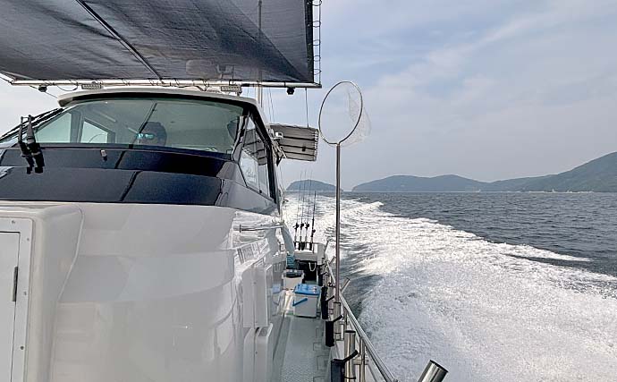 「調査便で五目達成！」小豆島沖の落とし込み釣りで55cmハマチ＆47cmマダイを手中【香川】