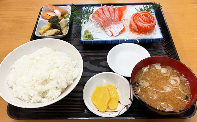 「釣ったその場で真空パック！」Suseal Homeを持ち込んでニジマスを丸ごと保存＆調理してみた