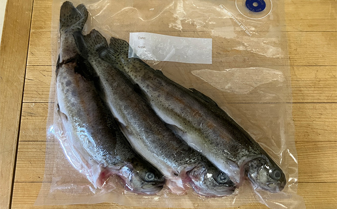 「釣ったその場で真空パック！」Suseal Homeを持ち込んでニジマスを丸ごと保存＆調理してみた